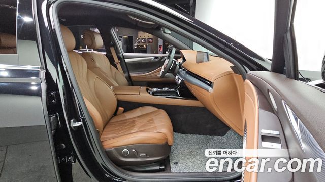 Genesis G80 (RG3) Gasoline 2.5 Turbo AWD 2024 — фото 11