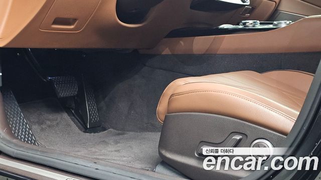 Genesis G80 (RG3) Gasoline 2.5 Turbo AWD 2024 — фото 14