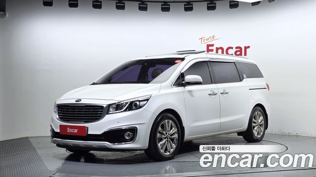 Kia Carnival 9-seater Prestige