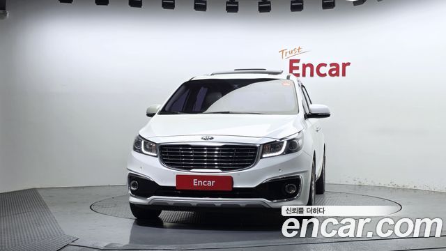 Kia Carnival 9-seater Prestige 2015 — фото 3