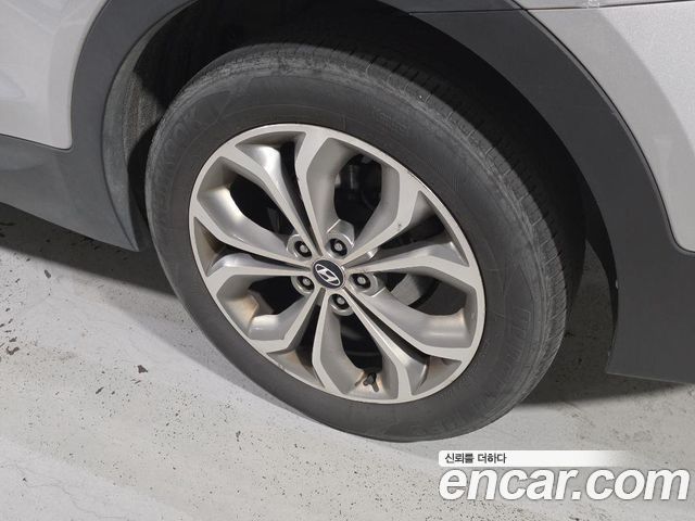 Hyundai Santa Fe (DM) Diesel(e-VGT) 2.0 2WD Premium 2014 — фото 5