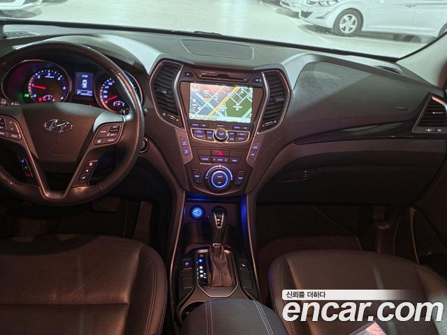 Hyundai Santa Fe (DM) Diesel(e-VGT) 2.0 2WD Premium 2014 — фото 7