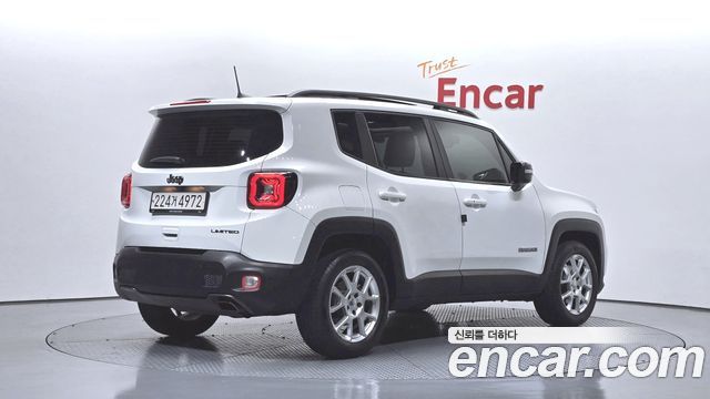Jeep Renegade 2.4 Limited 2020 — фото 2