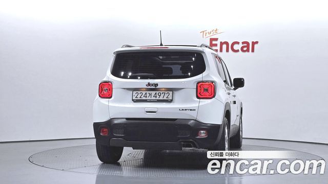 Jeep Renegade 2.4 Limited 2020 — фото 4