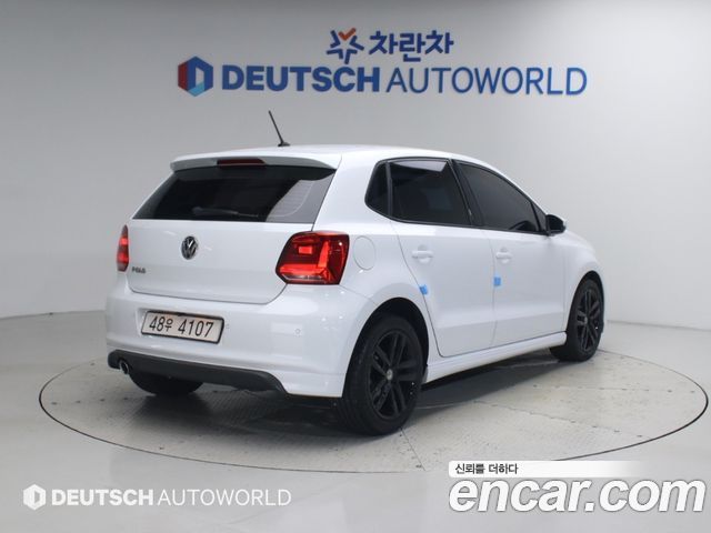Volkswagen Polo 1.4 TDI R-Line 5th 2015 — фото 2