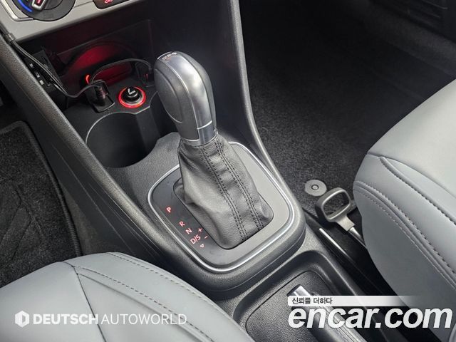 Volkswagen Polo 1.4 TDI R-Line 5th 2015 — фото 9