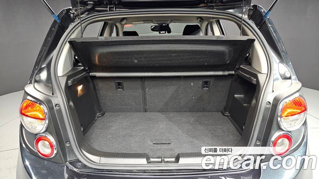 Chevrolet Aveo Hatchback 1.4 Turbo RS 2014 — фото 20