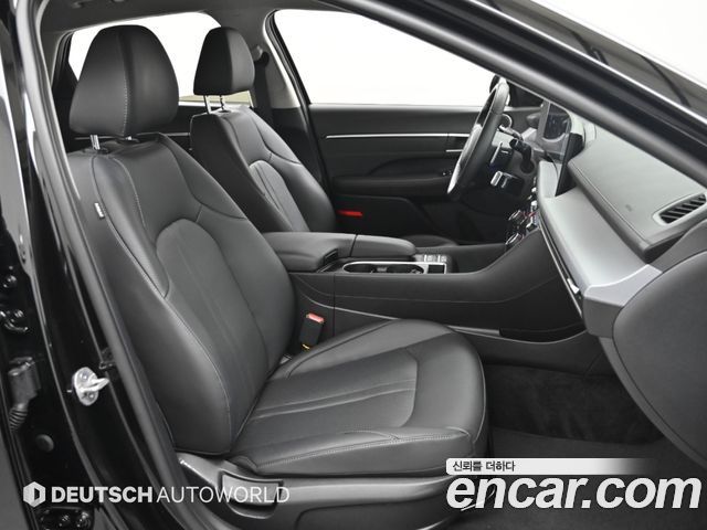 Hyundai Sonata The Edge (DN8) 2.0 Premium 2024 — фото 20