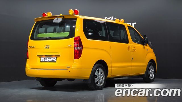 Hyundai Grand Starex 4WD School Bus 2019 — фото 2