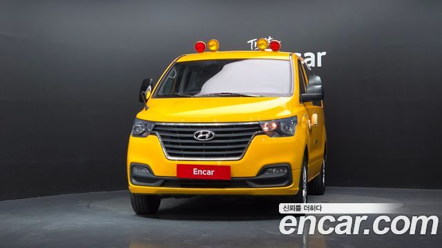 Hyundai Grand Starex 4WD School Bus 2019 — фото 3
