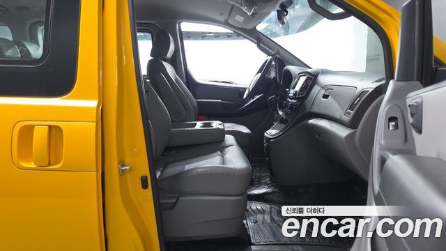 Hyundai Grand Starex 4WD School Bus 2019 — фото 11