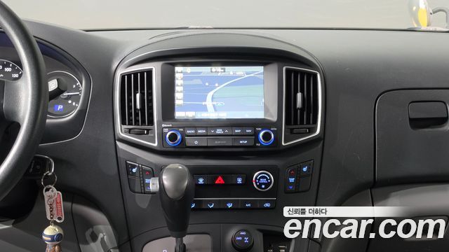 Hyundai Grand Starex 4WD School Bus 2019 — фото 14