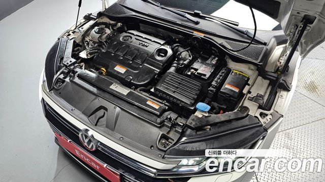 Volkswagen Arteon 2.0 TDI Premium 2019 — фото 6