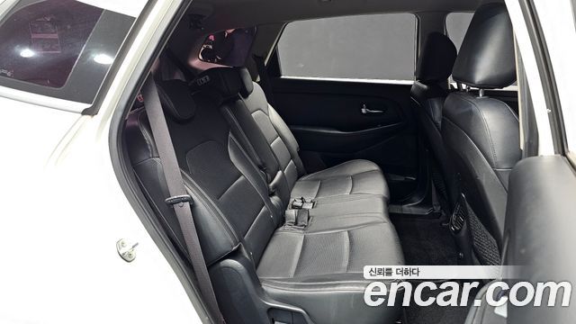 Kia Carens 2.0 LPI Luxury 2017 — фото 12