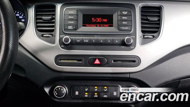 Kia Carens 2.0 LPI Luxury 2017 — фото 14