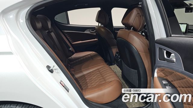 Genesis G70 2.0T AWD Elite 2019 — фото 11
