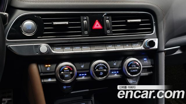 Genesis G70 2.0T AWD Elite 2019 — фото 19