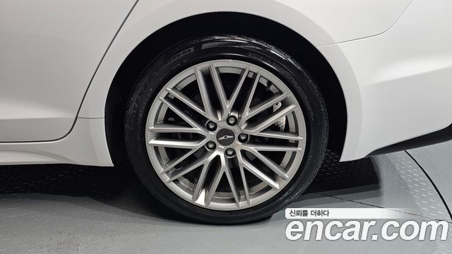 Genesis G70 2.0T AWD Elite 2019 — фото 21