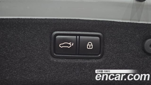 Genesis G70 2.0T AWD Elite 2019 — фото 32