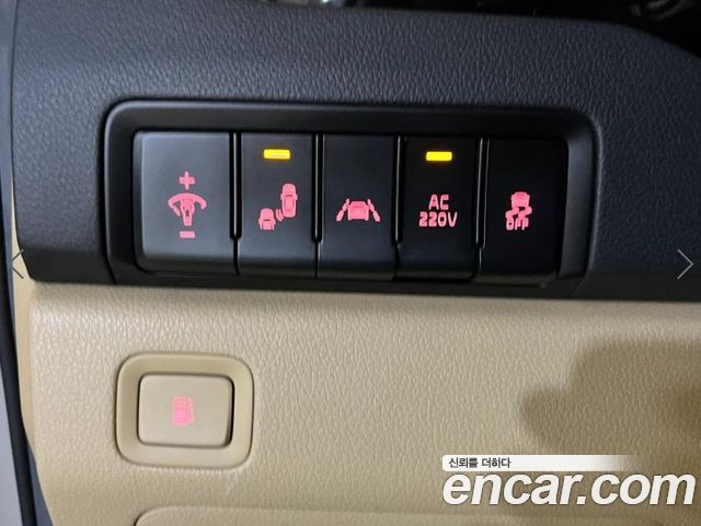 Kia Carnival 11-seater Prestige 2018 — фото 19