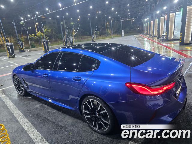 BMW 8 Series (G15) M850i xDrive Gran Coupe 2023 — фото 2