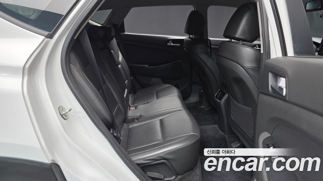 Hyundai Tucson Gasoline 1.6 turbo 2WD Modern 2020 — фото 12