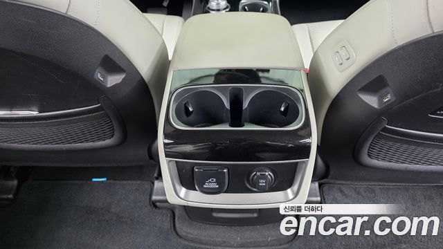 Kia Carnival (IV) Diesel 7-Seater Signature 2021 — фото 31