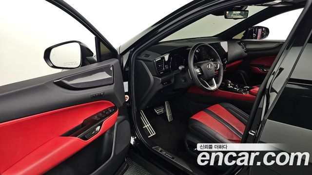 Lexus NX450h+ (II) F-Sport 2025 — фото 10