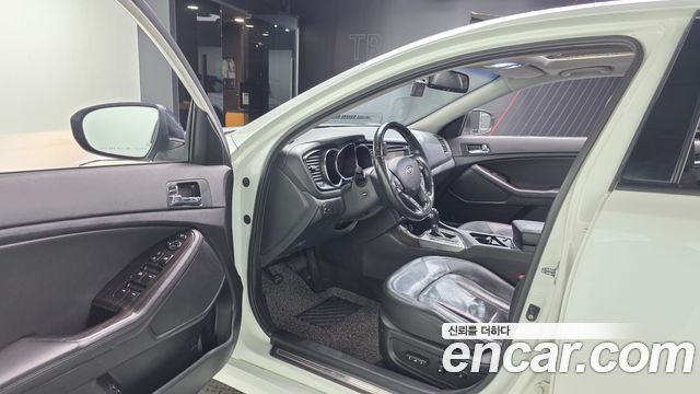 Kia K5 LPI Prestige 2013 — фото 10