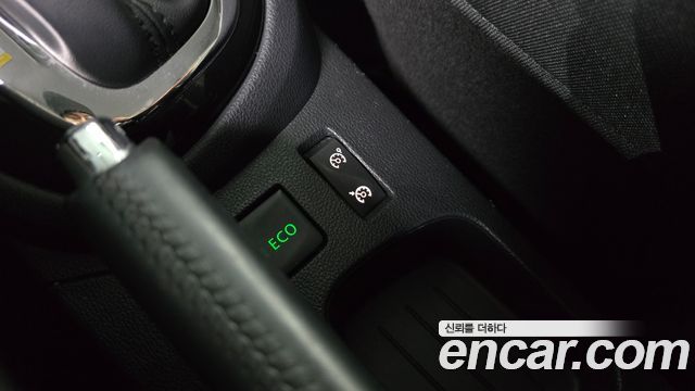 Renault Korea QM3 RE Signature 2017 — фото 27