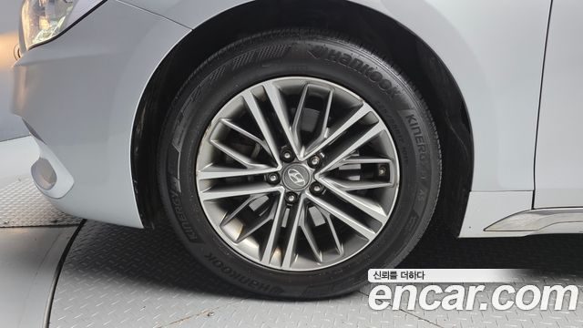 Hyundai Grandeur (IG) 3.0 LPI Taxi Example 2017 — фото 5