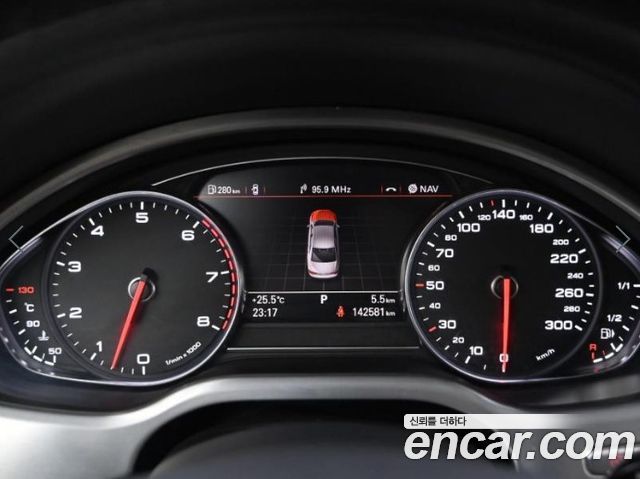 Audi A8 4.0 TFSI Quattro LWB D4 2014 — фото 8