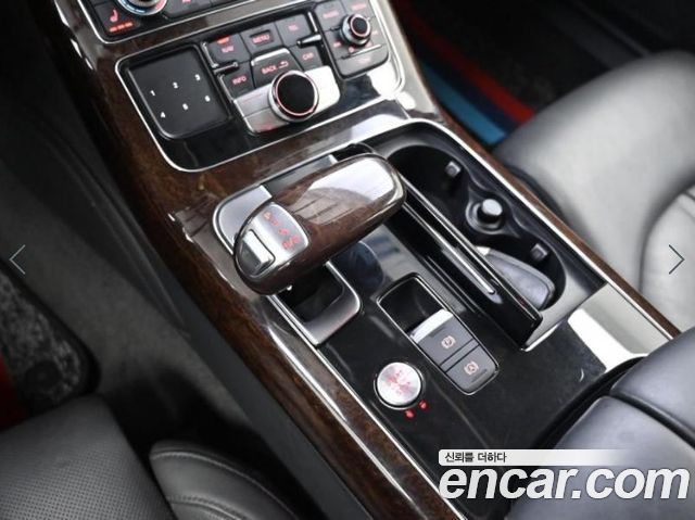 Audi A8 4.0 TFSI Quattro LWB D4 2014 — фото 9