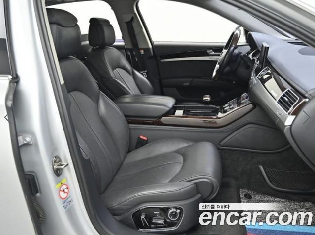 Audi A8 4.0 TFSI Quattro LWB D4 2014 — фото 10