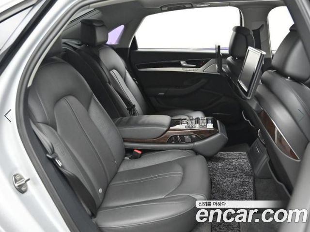 Audi A8 4.0 TFSI Quattro LWB D4 2014 — фото 16