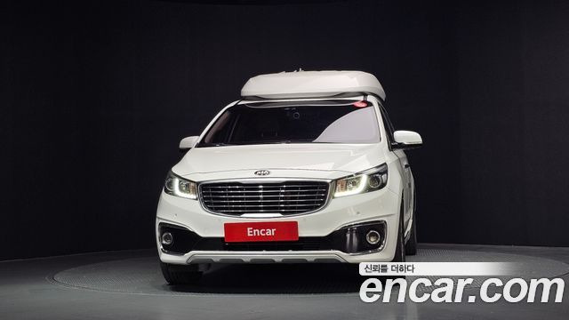 Kia Carnival 9-seater Hi-Limousine Noblesse 2017 — фото 3