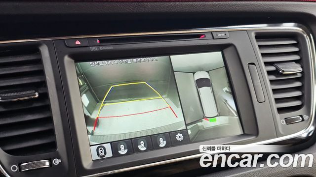 Kia Carnival 9-seater Hi-Limousine Noblesse 2017 — фото 15