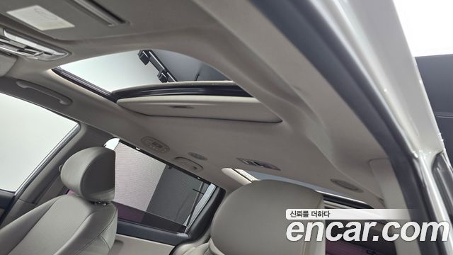 Kia Carnival 9-Seater Prstige 2019 — фото 23