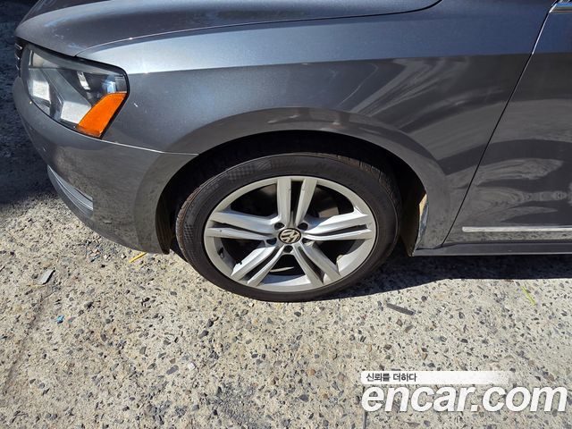 Volkswagen Passat 2.0 TDI B7 2013 — фото 20