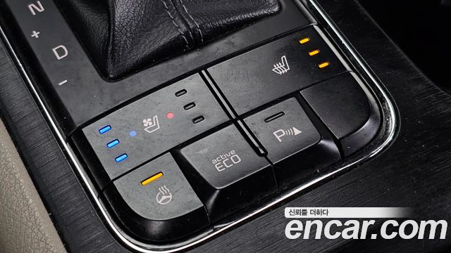 Kia Carnival 9-seater Luxury 2018 — фото 17