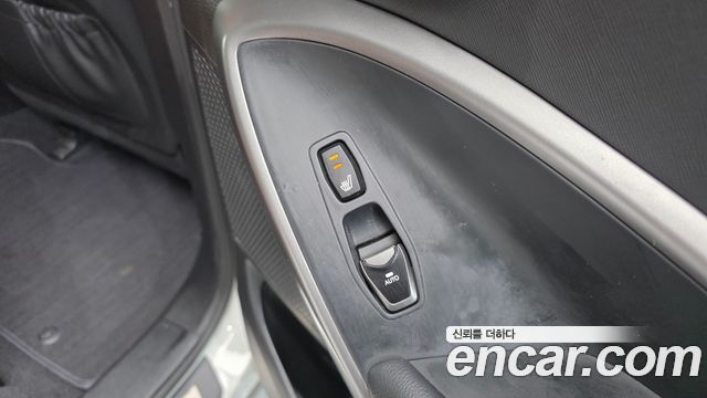 Hyundai Maxcruise Diesel(e-VGT) 2.2 4WD Exclusive Special 2014 — фото 19