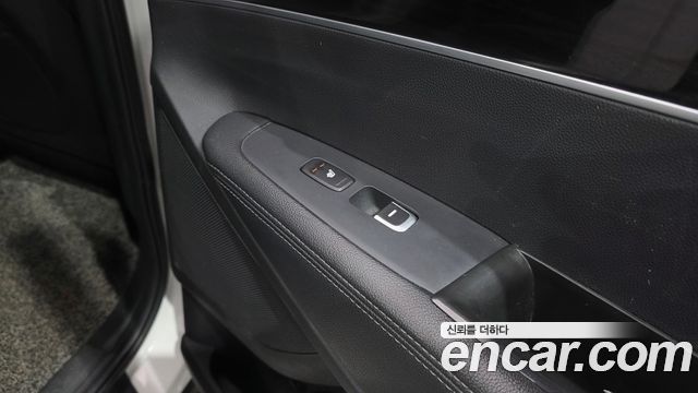 Kia Sorento Gasoline 2.0 Turbo 2WD Prestige 2020 — фото 18