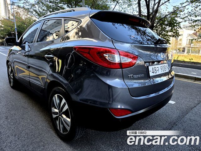Hyundai Tucson ix Diesel(e-VGT) 2WD Modern 2014 — фото 6