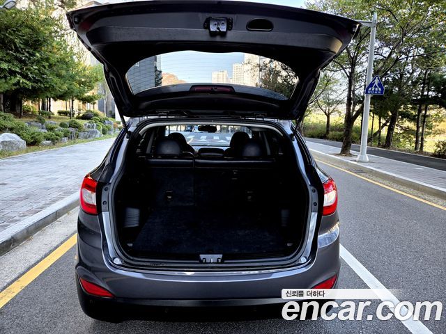 Hyundai Tucson ix Diesel(e-VGT) 2WD Modern 2014 — фото 9