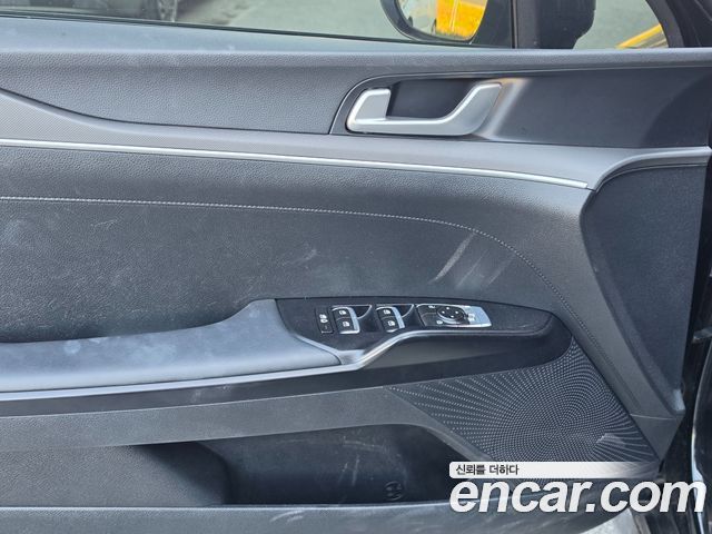 Kia K5 (III) 2.0 LPI(Renter car) Trandy 2023 — фото 9