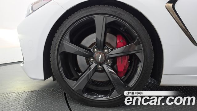 Genesis G70 3.3T Sport Prestige 2019 — фото 5