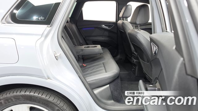 Audi Q4 e-tron (F4) 40 2022 — фото 16