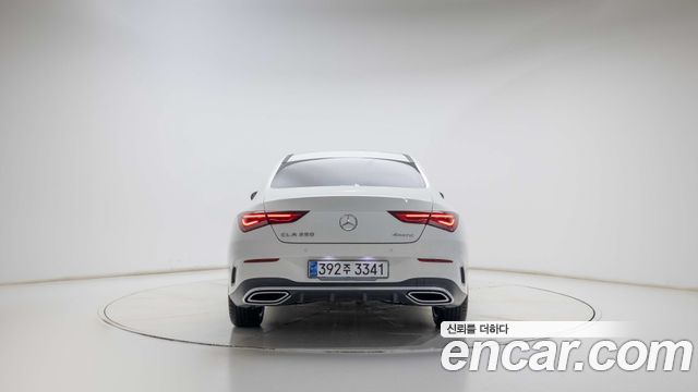Mercedes-Benz CLA-Class (C118) CLA250 4MATIC 2023 — фото 4