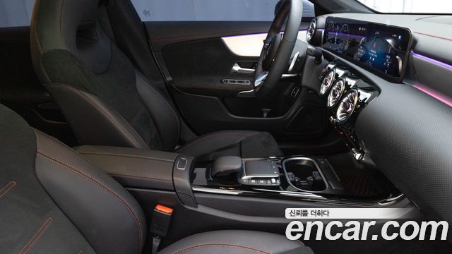 Mercedes-Benz CLA-Class (C118) CLA250 4MATIC 2023 — фото 9