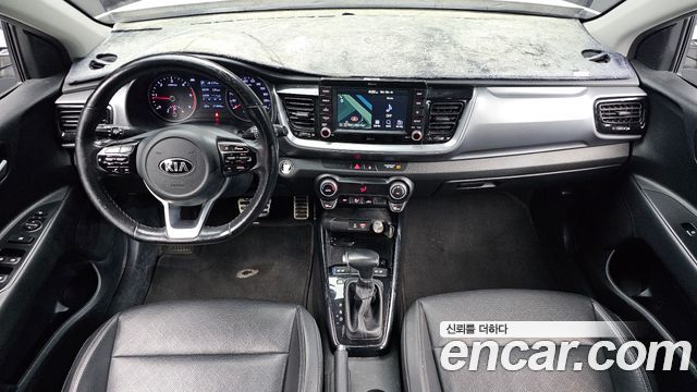 Kia Stonic Diesel 1.6 Prestige 2019 — фото 7